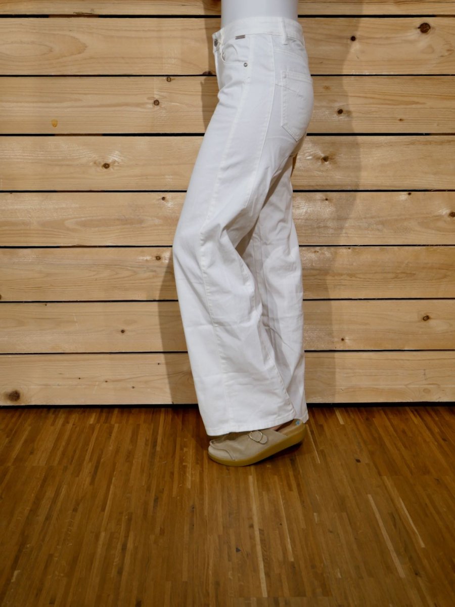 Red Button Hose Claudette Slanted Seams – off white – Bild 5